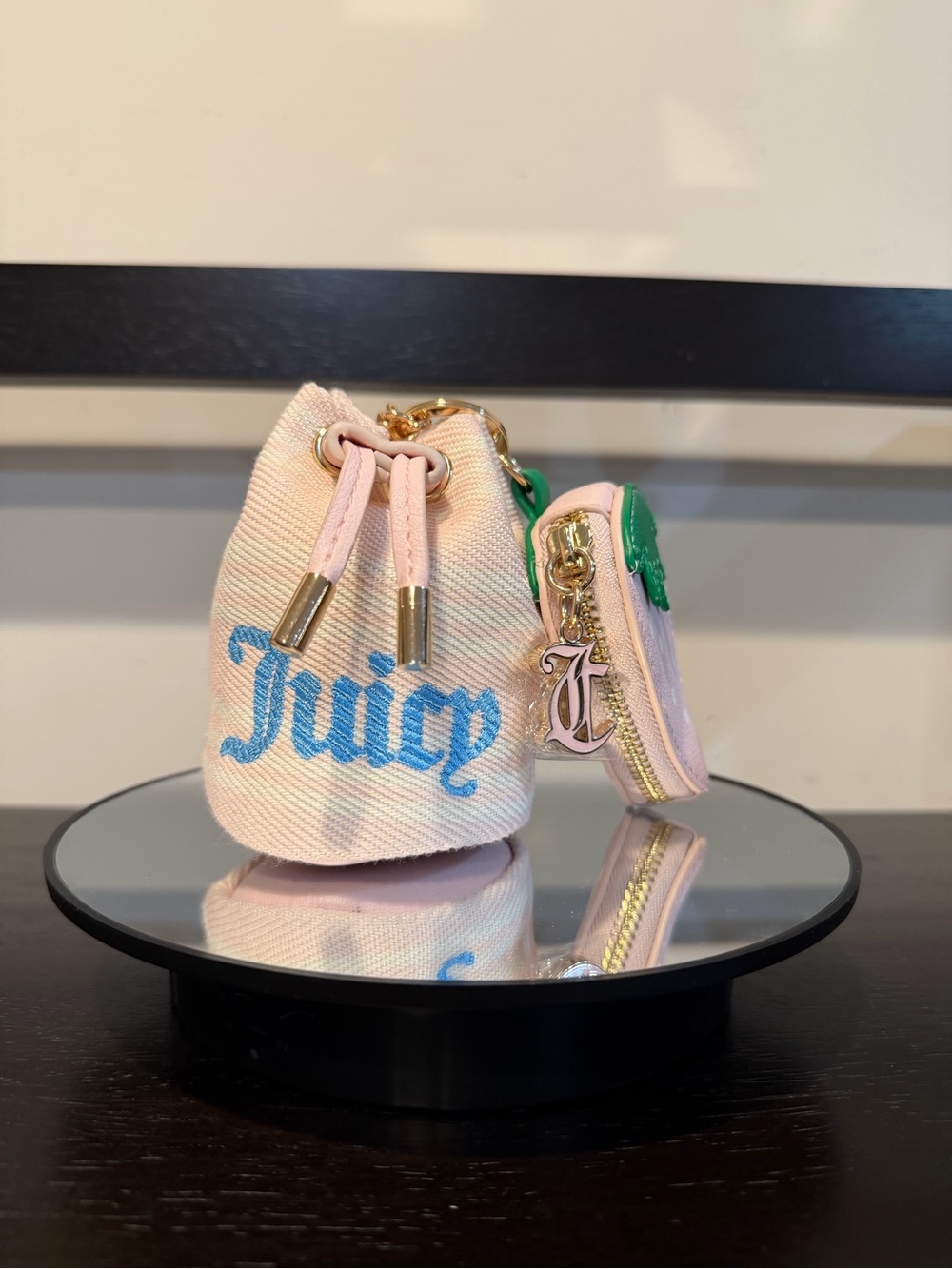 Juicy Couture Mini Bucket Bag & Strawberry Keychain Bag Charm - Picture 8 of 11